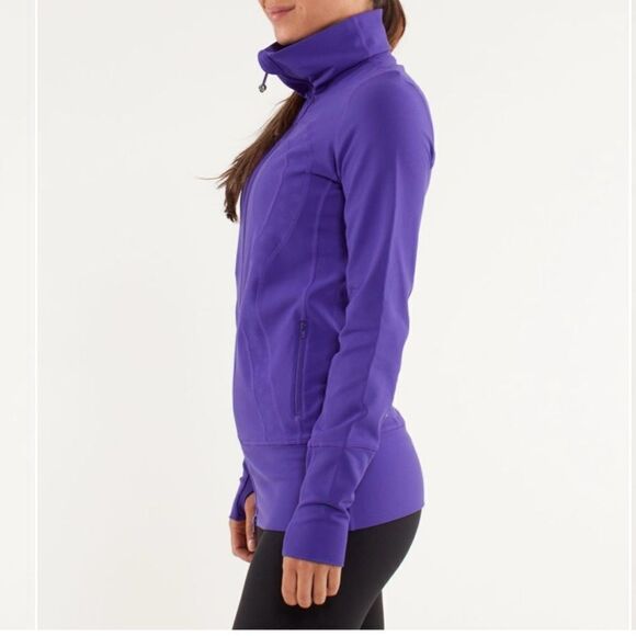 LULULEMON IN STRIDE JACKET - BRUISED BERRY/FADED DOT - Picture 4 of 16